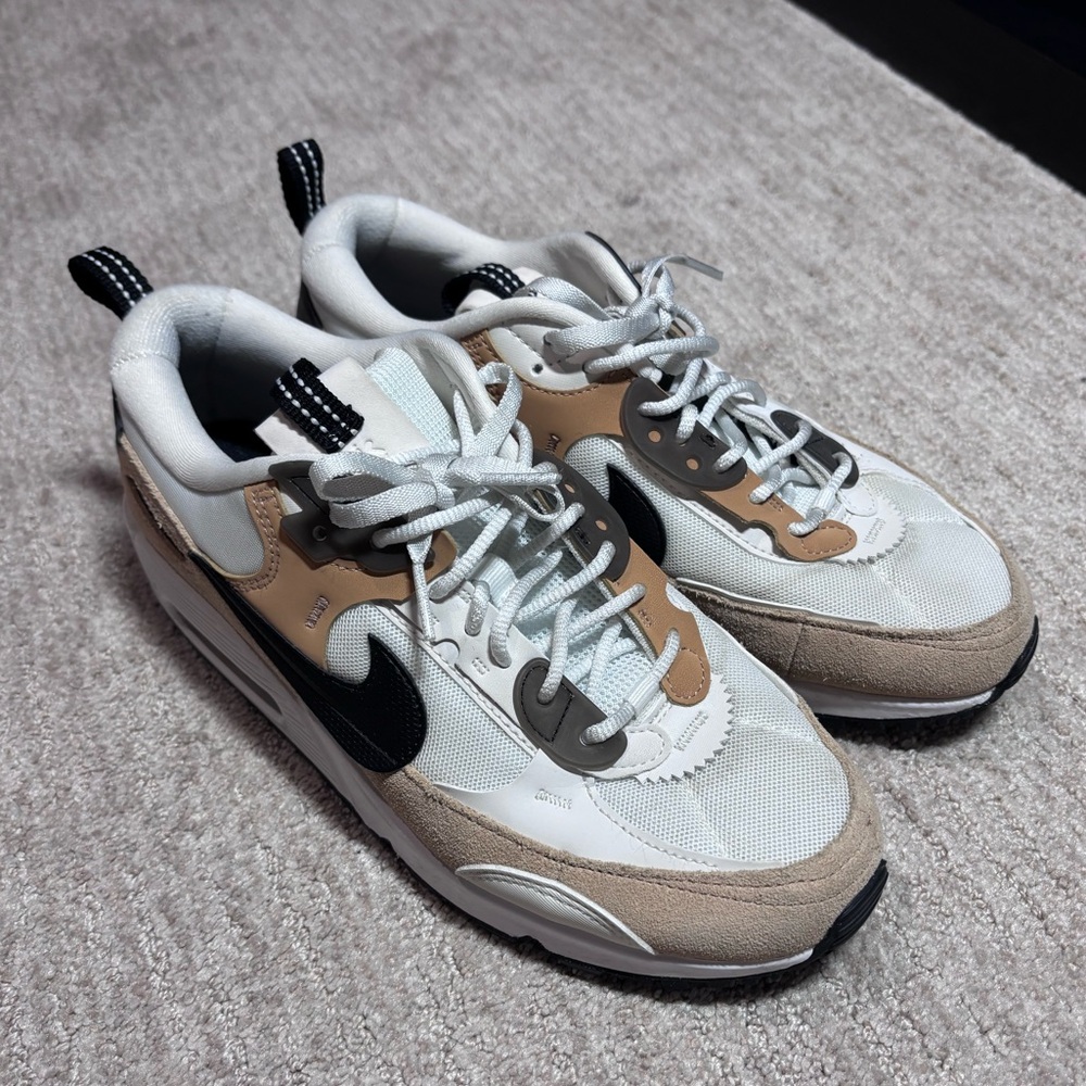 Nike Air Max 90 Futura